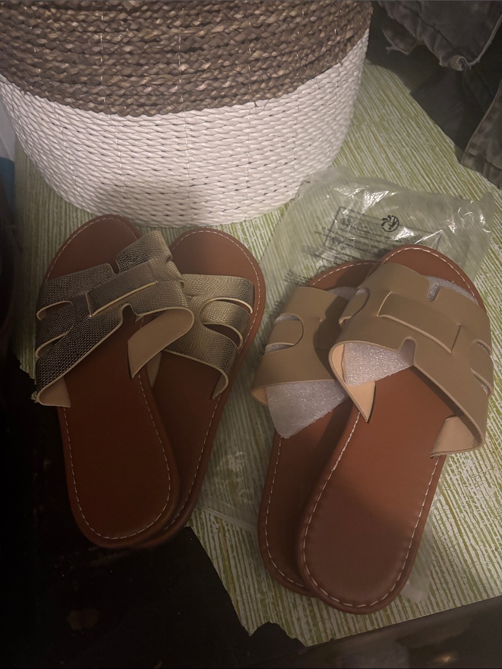 Women's Casual Slide Sandals in Tan